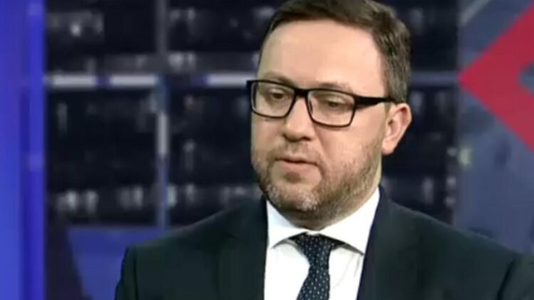 “Honoring the UPA is unacceptable”: Former Polish Ambassador returns Zelensky award
