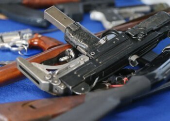 Swiss police help break up Europe-wide arms smuggling ring