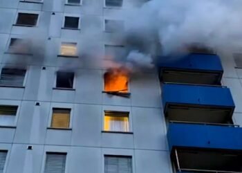 00:55 Solothurn Fire in high-rise building: “I heard screams” 5746