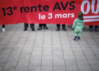 Swiss House backs VAT hike; rejects mixed financing for 13th pension