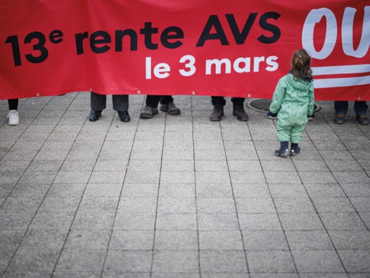 Swiss House backs VAT hike; rejects mixed financing for 13th pension
