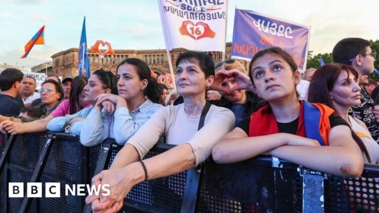 Armenia braces for election as Russia piles pressure on pro-West governmentIncumbent Prime Minister Nikol Pashinyan is seeking a third term despite falling domestic support.7 hrs agoEurope