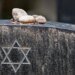 Solution found for Jewish and Muslim graves at Swiss cemetery