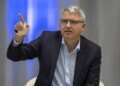 Roche chair compares US tariff policy to ‘blackmail’