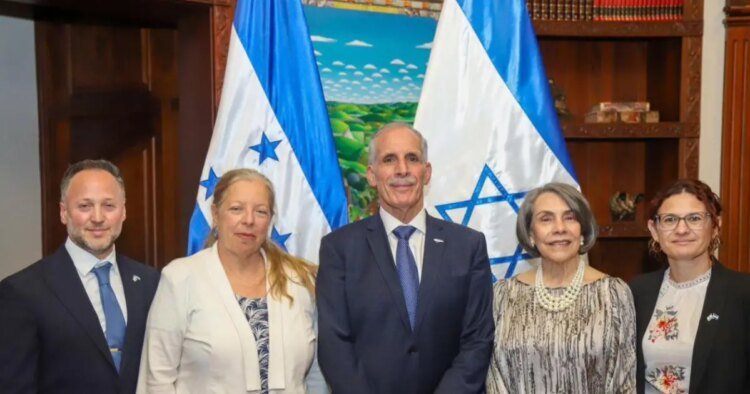 Israel will send health and agriculture brigades to Honduras in July