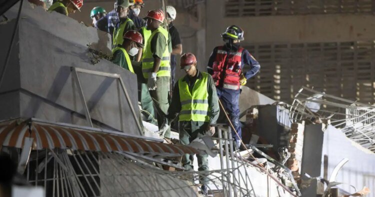 Panama sends rescuers to Venezuela to search for earthquake survivors