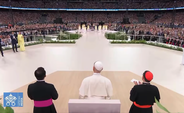 Pope Leo XIV fills the Bernabéu and says that the Church of Madrid scored a ‘goal for forever’ in a meeting with 70 thousand faithful
