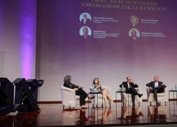 Artificial intelligence, ethics. The challenges of the “human doctor”