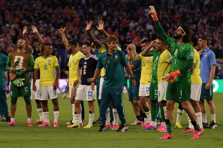 Brazil goes from distrust to optimism, grows in the World Cup and reaches the knockout stage with the dream alive