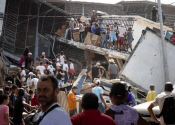 Mission with 60 operatives is expected to leave for Venezuela today. Integrates 15 members of the Lisbon Firefighters
