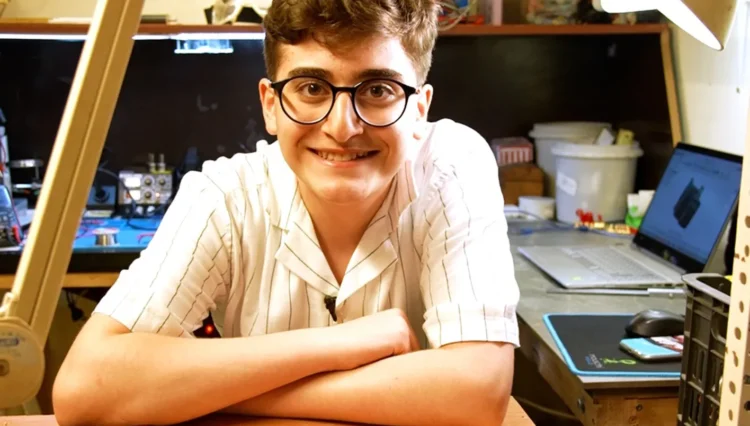Khaled Itani: A young genius who dreams in the style of Nikola Tesla