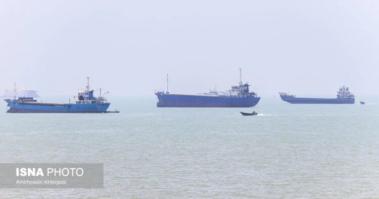 Iran closes the Strait of Hormuz again due to Israeli attacks