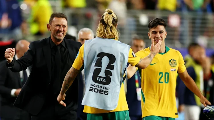 Socceroos v Paraguay as it happened: Australia through to FIFA World Cup Round of 32 knockout after draw with Paraguay