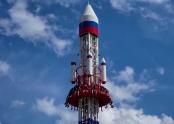 00:52Oreshnik nuclear missileThe Ukrainians fear it – in Russia it is a Khilbi attraction2170