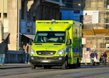 Basel construction site: 26-year-old in danger of death after falling from a great height