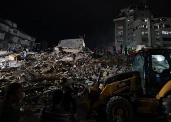 The earthquake in Venezuela has left 164 dead and more than 900 injured