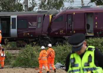 Driver ran red stop signal in fatal Bedford train crash