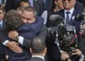 Milei and Adorni | The unconditional support that was not enough to support the Chief of Staff