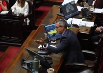 There is a session in Deputies: the Government seeks to approve two of its main economic bets