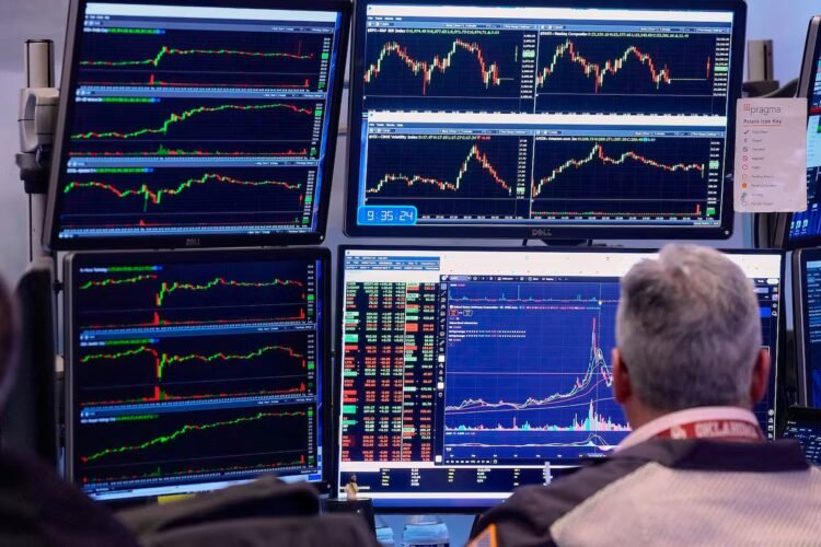 Good day for country risk and Argentine stocks, but suffered a technological
