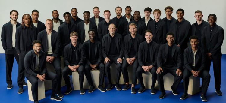 Theft of England national team shoes and equipment in the United States of America