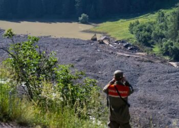 Compulsory service reform: Federal Council plans to merge community service and civil defense