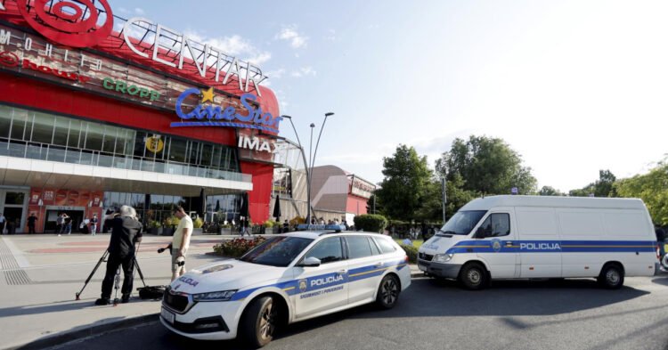 Jutarnji list – The police published details about the gang that kidnapped a man in front of the Arena yesterday in the middle of the day and stuffed him in the trunk