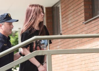 Jutarnji list – ‘They sent me two messages, one after the fire. I don’t know the men, but I know who the arrested girl is!’