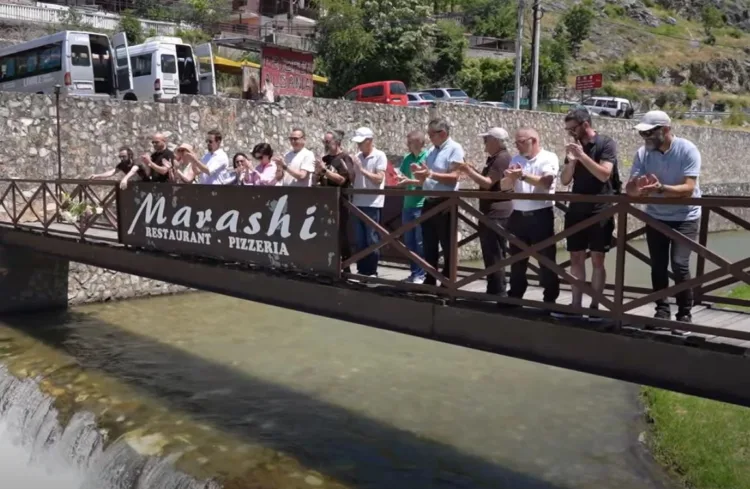 “A flower for the blessing” the only honor for the Albanian actor of global proportions