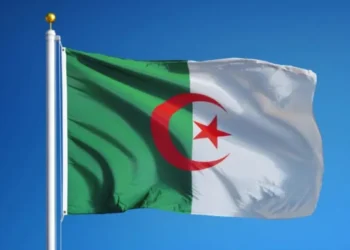 A professional bloc issues a statement regarding the desecration of the national flag