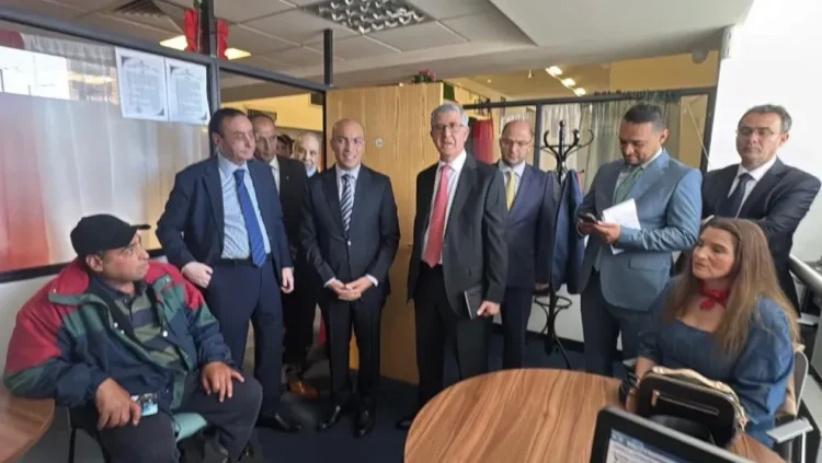 Creating an Algerian space in London, Britain