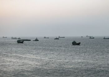 Live updates: Global oil prices fall to lowest level since before the US-Iran war