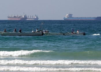 US-Iran Strikes Escalate: Kuwait, Bahrain Activate Air Defences as UN Chief Warns of ‘Full War’ in Middle East