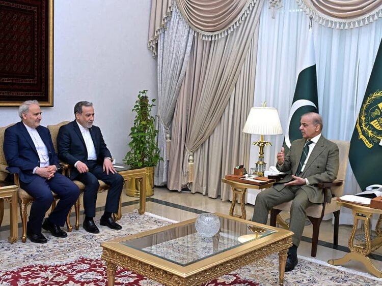 Iran to reopen Hormuz, US to lift blockade: Pakistan PM1m read