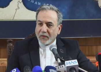Backlash Grows in Iran as Protesters Condemn Araghchi and US Peace Deal Over Strait of Hormuz