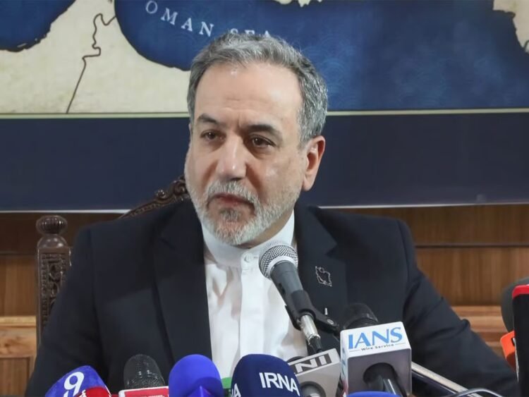 Backlash Grows in Iran as Protesters Condemn Araghchi and US Peace Deal Over Strait of Hormuz