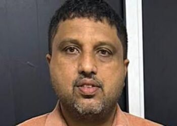 UPDATEIndian man, 51, dies after falling ill on UAE flightKerala man, father of five, including a three-month-old baby girl, was on a visit to UAE2m read
