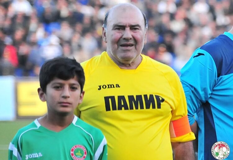 Symbol of the Pamir era. The outstanding Tajik football player Vladimir Gulyamkhaidarov has passed away