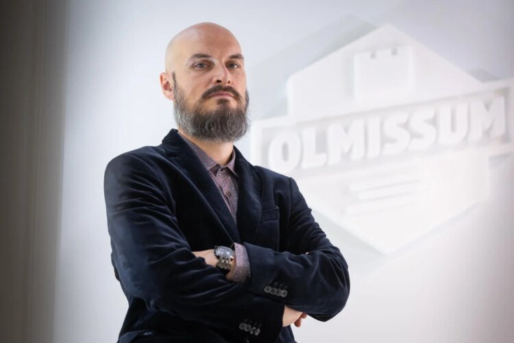 PREMIUM Ostalo mijo milavić The creator of the Omis ‘miracle’ for ‘Slobodna’ about the secret of success: ‘I am a financier and president, but I don’t mess around in my profession’ Written by Krešimir Milić We could start this story with a famous saying about victory and winners, even those about believing in yourself when others don’t have it. However, stories like this should be told by those who built and conquered it, and what the Olmissum futsal players achieved this season is one such story. Impressive and authentic with all the obstacles that have been jumped on the way. When the people of Rijeka won two games in Trsat, there were more people who …