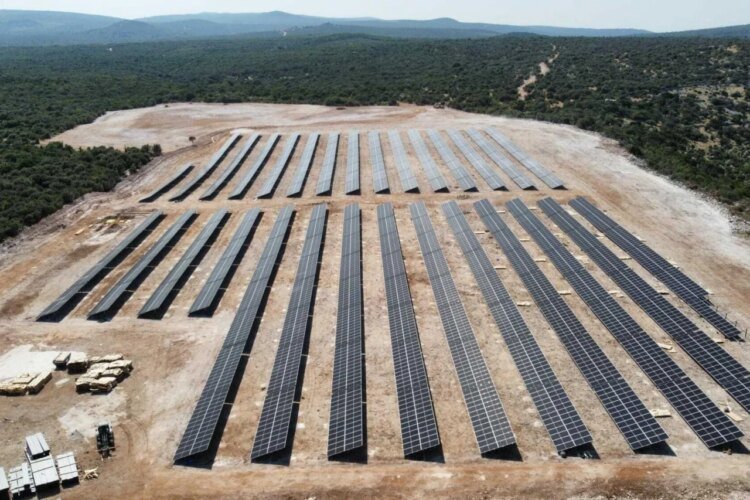 Slobodna Dalmacija – A new huge energy project on Brač; the director is the son-in-law of the Croatian “wind king”; will the island be independent?