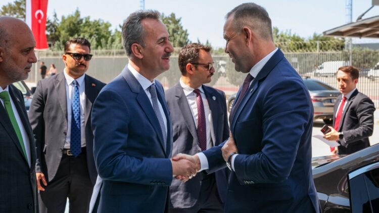 Nawrocki Focuses on Security – Visits One of the Leaders of the Defense Industry