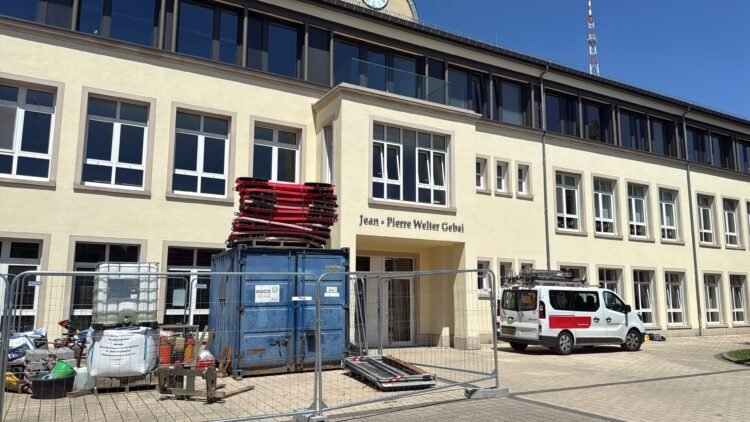 All pupils safely evacuated: Junglinster school faces extensive clean-up following toilet fire