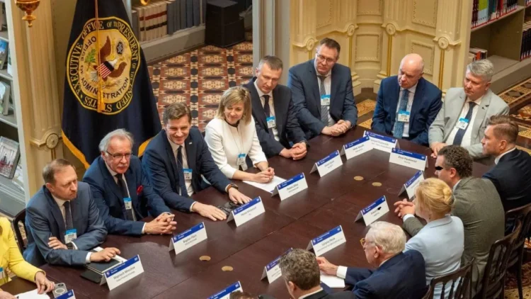 Son of a former Civic Platform minister traveled to the U.S. to discuss Poland’s nuclear project. In Poland, he is standing trial