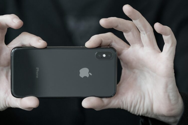 Apple raises the prices of its devices due to a shortage of chips