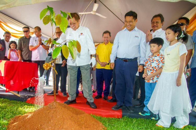 Petros tasked to study potential gas and hydrogen resources across Sarawak, says Abang Johari