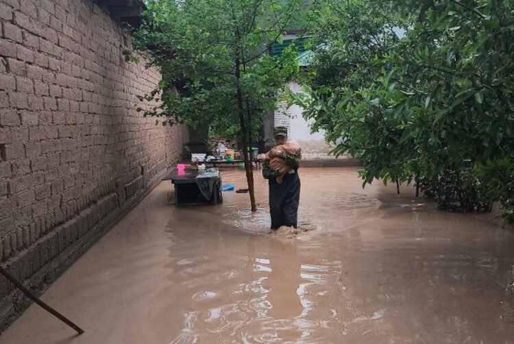 In Tajikistan, mudflows and landslides occurred again, roads, canals and power lines were damaged