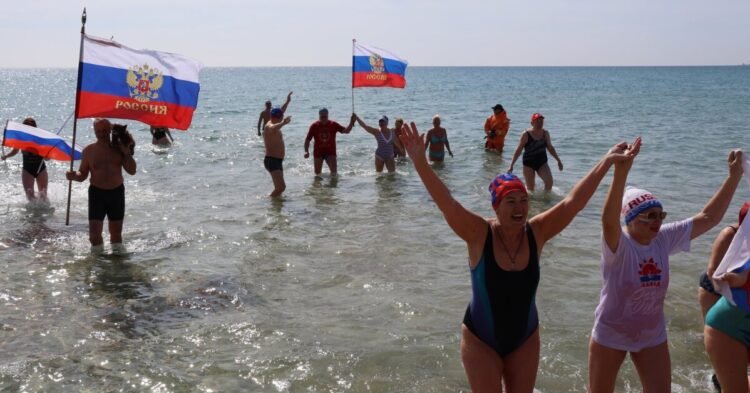 Ukraine tightens the loop about Crimea: the first results are already visible