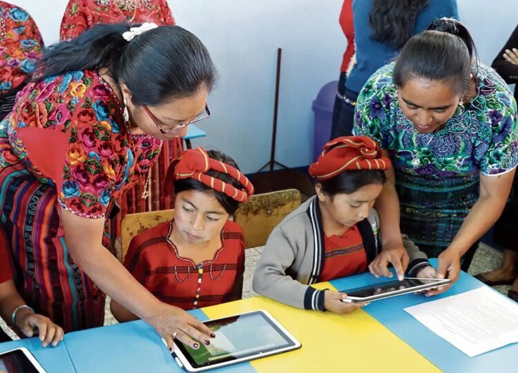 Six municipalities spend more than Q490 thousand to celebrate Teacher’s Day