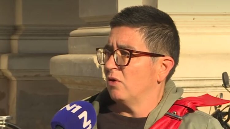 After five days of protest, Kristina Demeter Filipchev ended her hunger strike: “I don’t want to risk the health of my children because of SNS politics” – Society