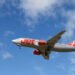 Panic at 9,000 meters, after the pilot of a plane with more than 200 passengers on board had a heart attack